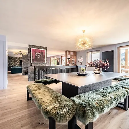 Spritz - By Emerald Apartment *