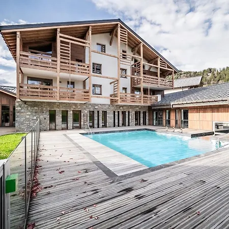 Spritz - By Emerald Apartment *